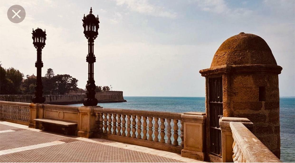 La Casa De Adolfo Leilighet Cádiz Eksteriør bilde